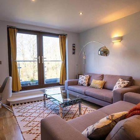 Surrey Hills Escape: Riverside Walks & Quick Links Godalming Exteriör bild